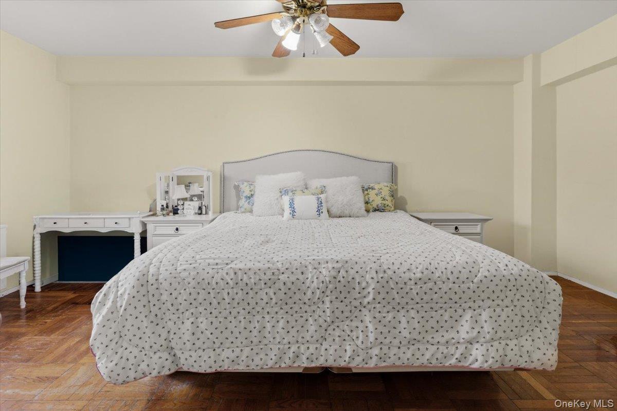 1503 Metropolitan Avenue Unit: 5A thumbnail 4
