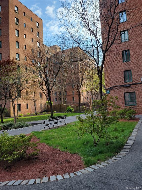 1503 Metropolitan Avenue Unit: 5A thumbnail 13