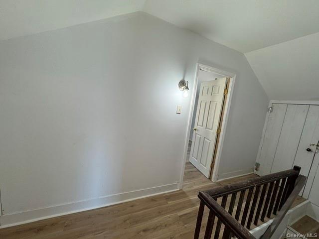 18 Oak Street thumbnail 32