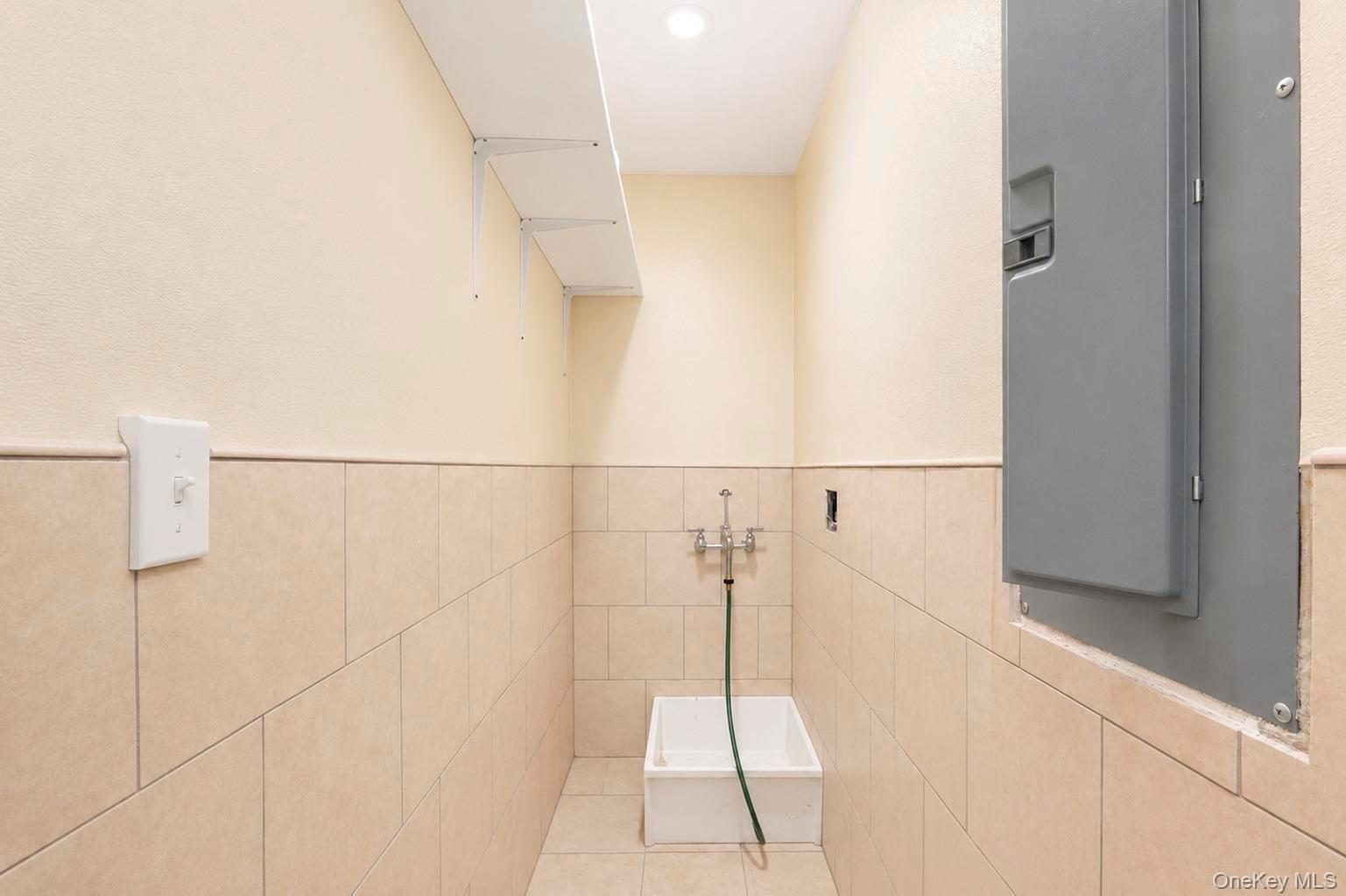 1234 Stewart Avenue thumbnail 31