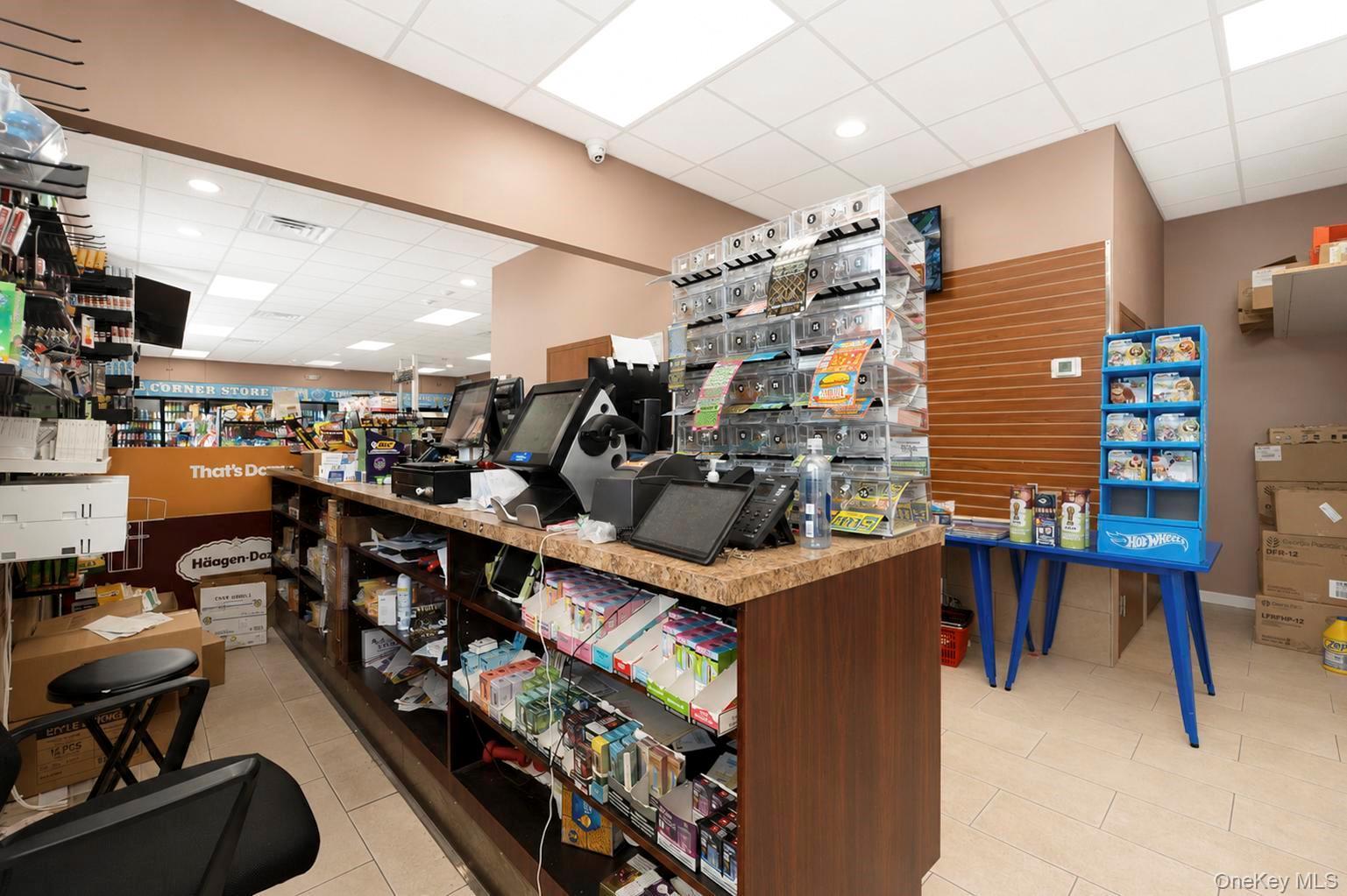 1234 Stewart Avenue thumbnail 14