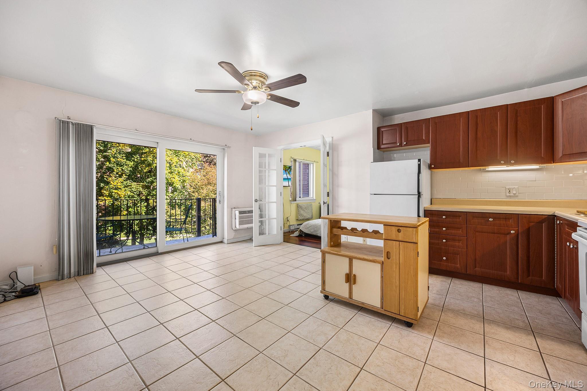 115 Dehaven Drive Unit: 306 thumbnail 4