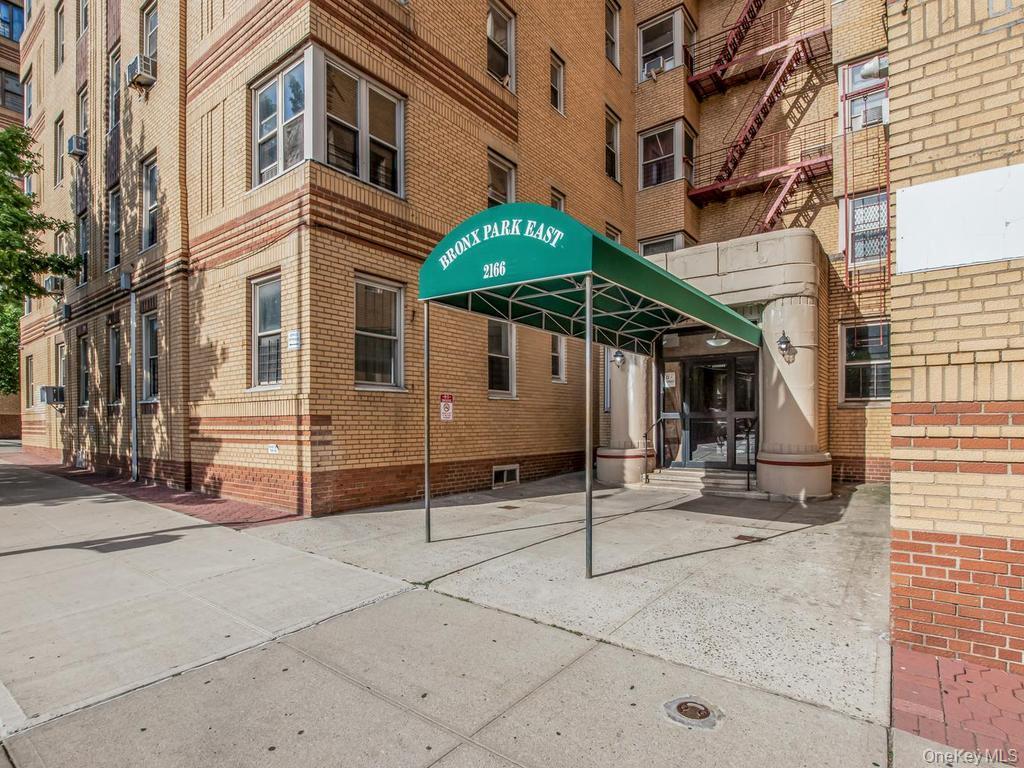 2166 Bronx Park Unit: 6D, Bronx