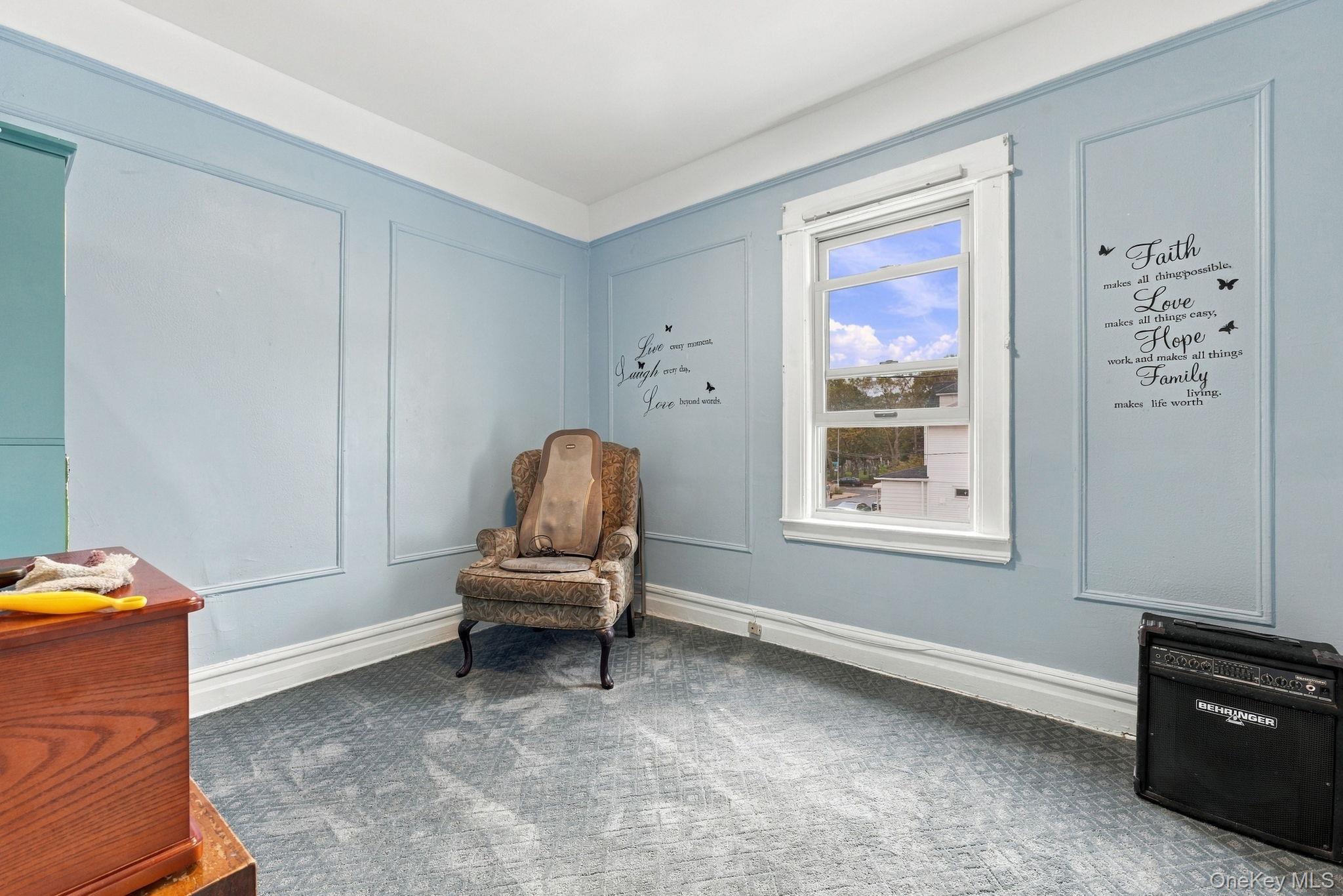 290 E 37th Street thumbnail 12