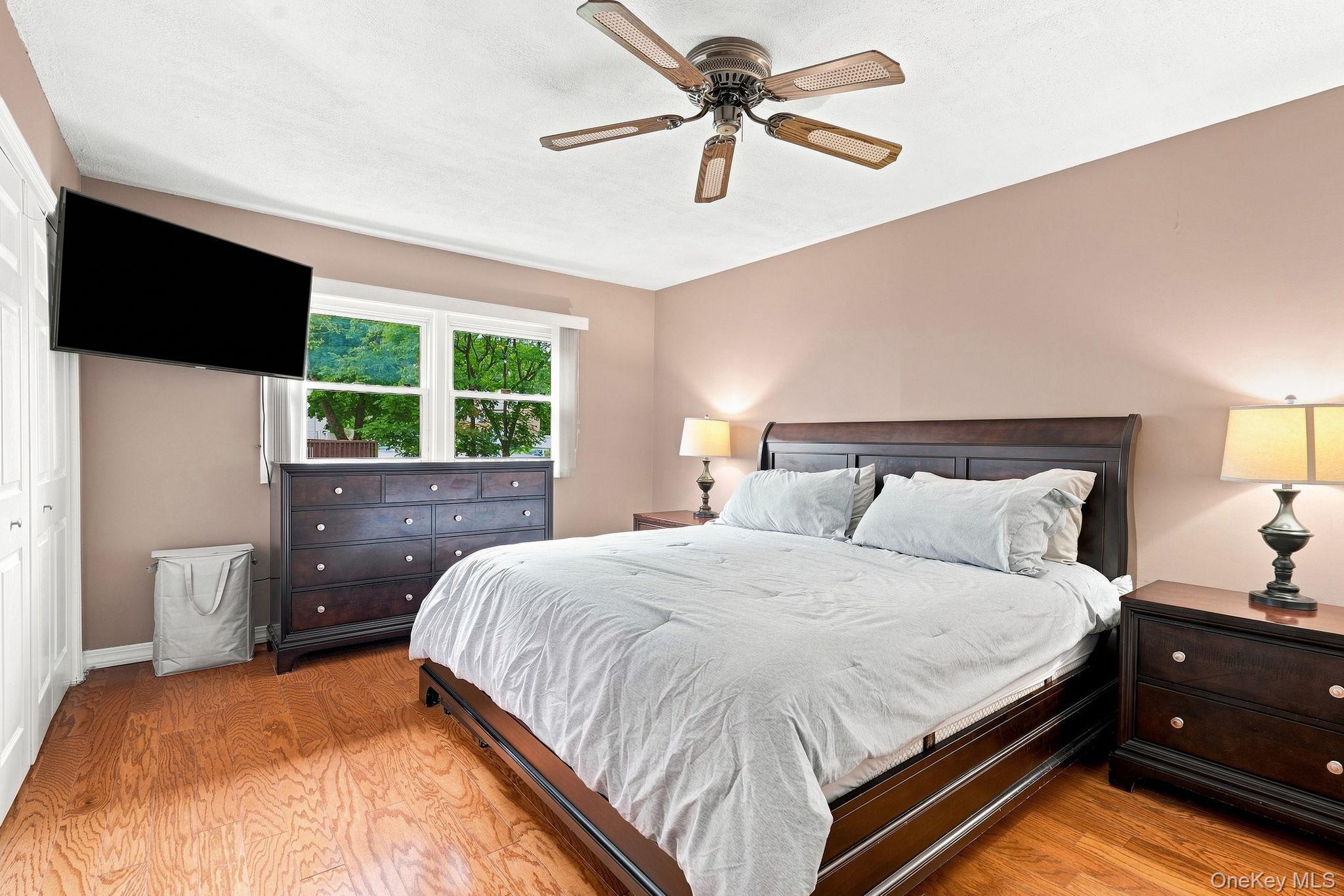 33 Dorchester Drive thumbnail 14