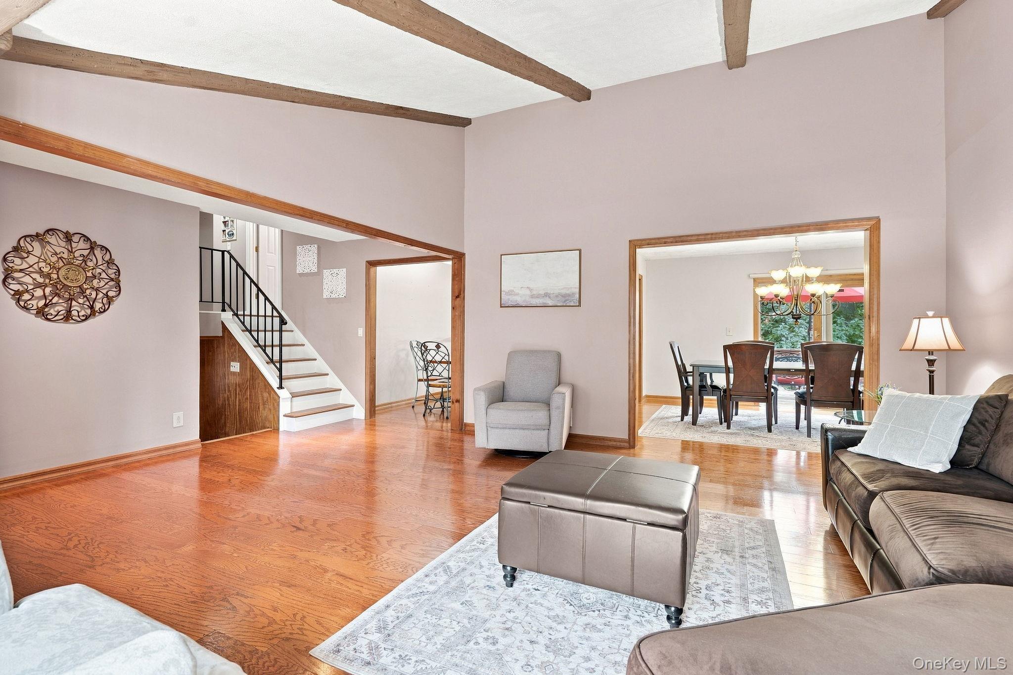 33 Dorchester Drive thumbnail 7