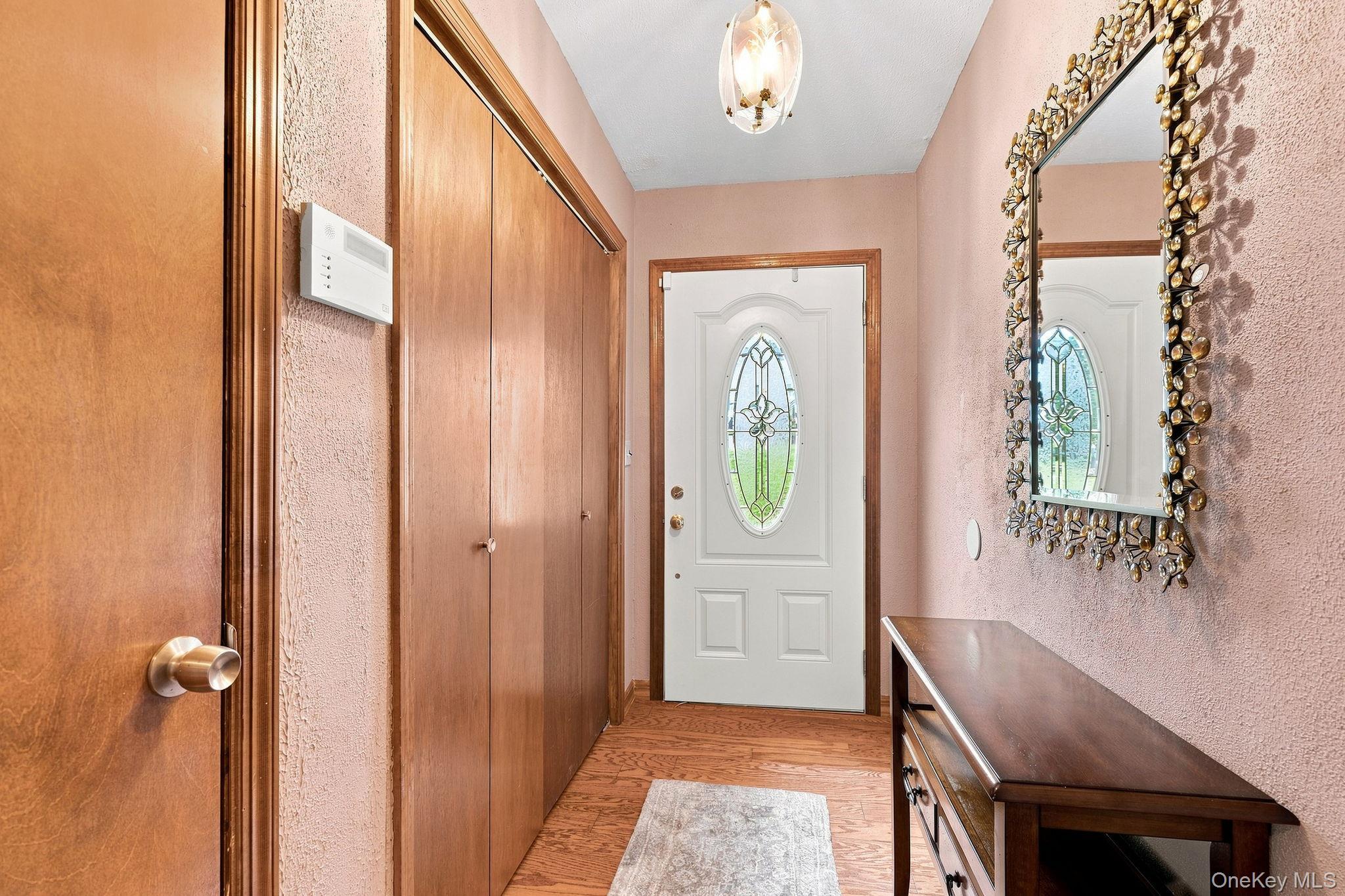33 Dorchester Drive thumbnail 4