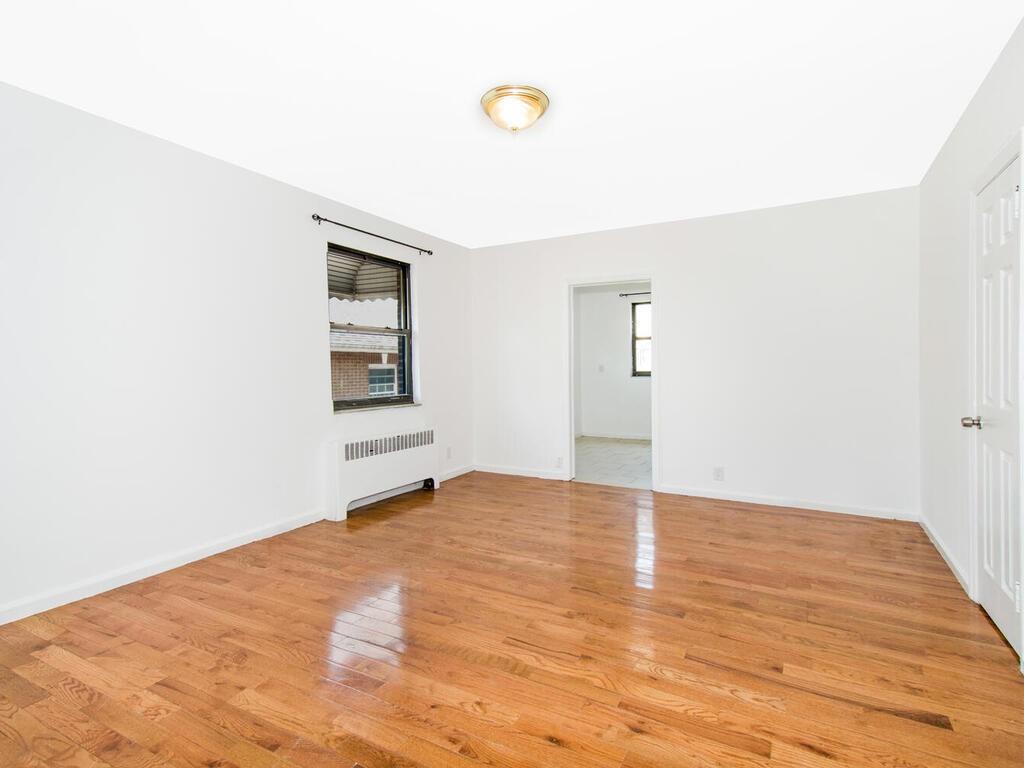 2451 Barnes Avenue Unit: 2, Bronx