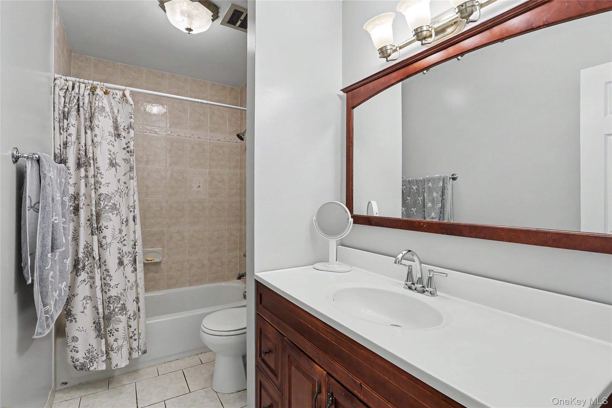 147 Coolidge Street thumbnail 24