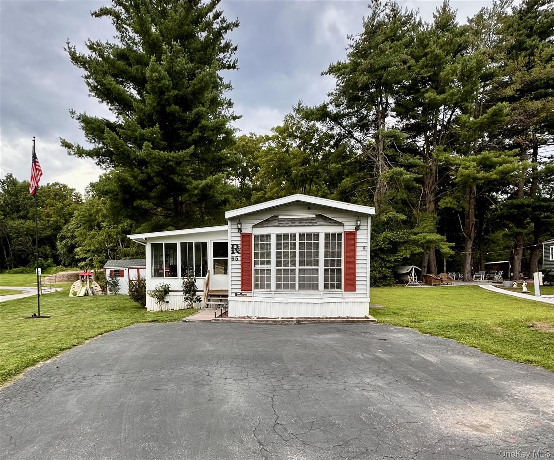 65 Water Loop LOOP, Pleasant Valley
