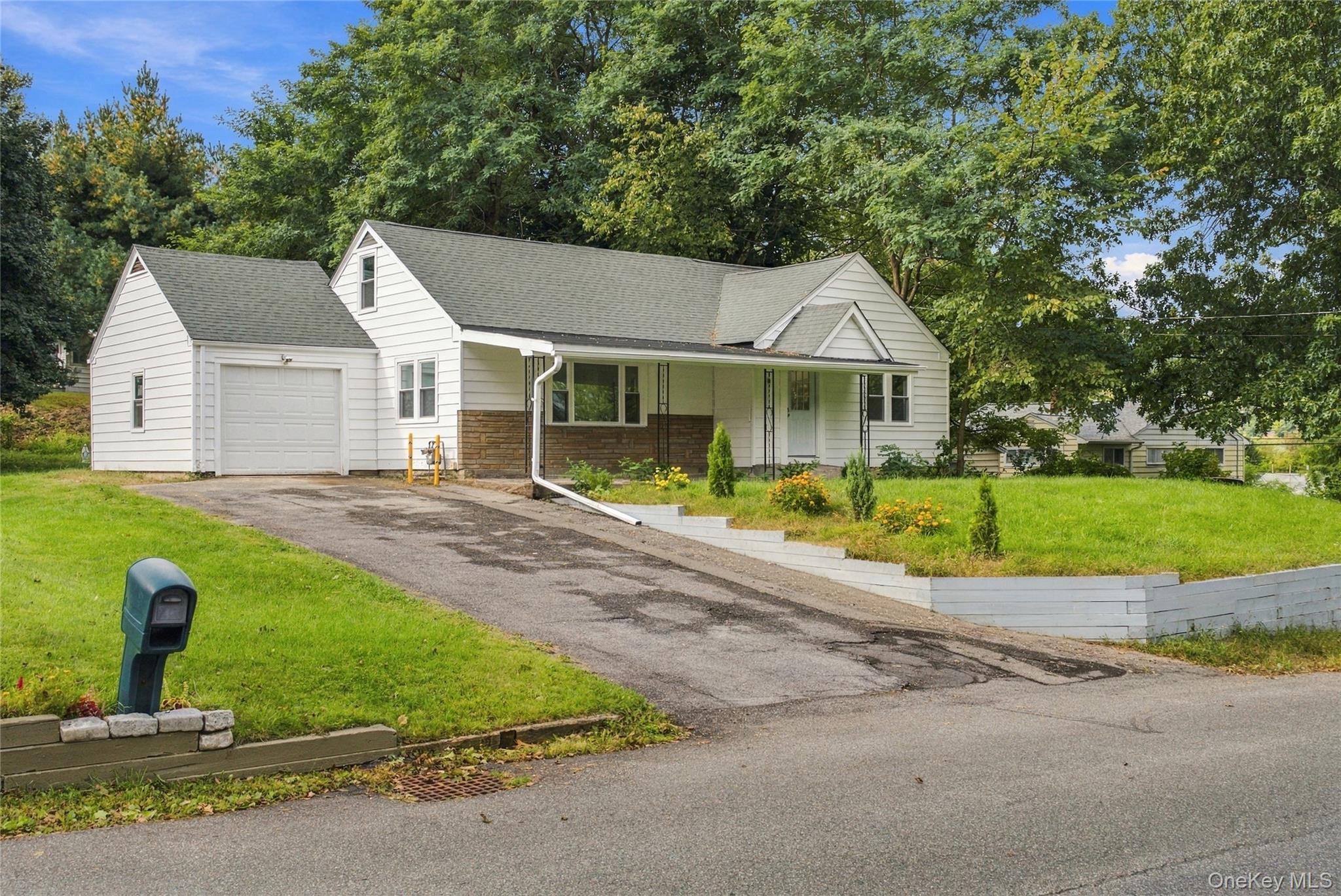 3 Hilltop Drive, New Windsor