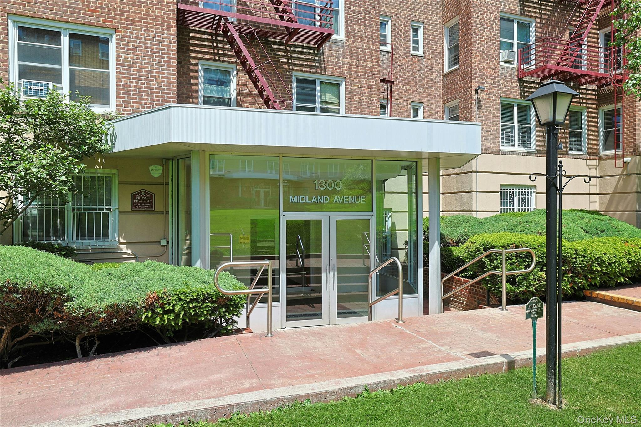 1300 Midland Avenue Unit: C39 thumbnail 12