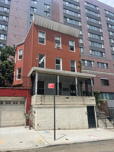 1897 Longfellow Avenue, Bronx