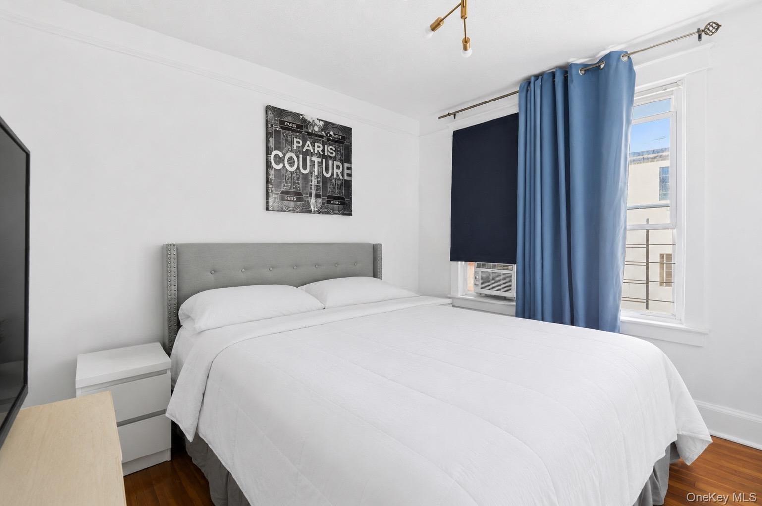 756 E 223rd Street thumbnail 26