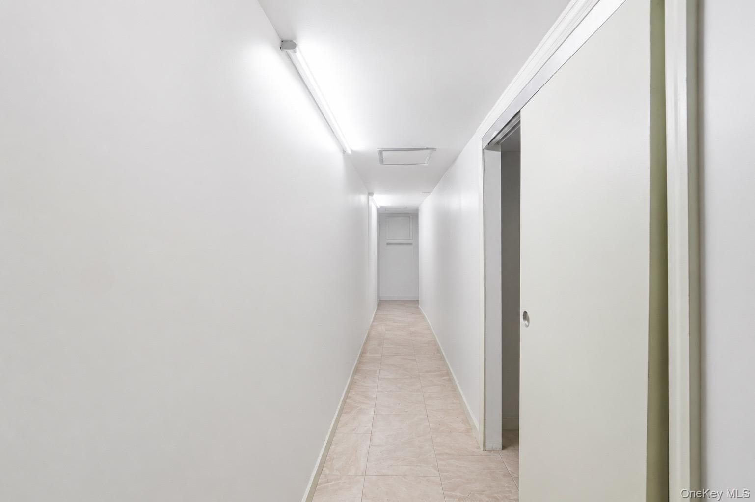 756 E 223rd Street thumbnail 10