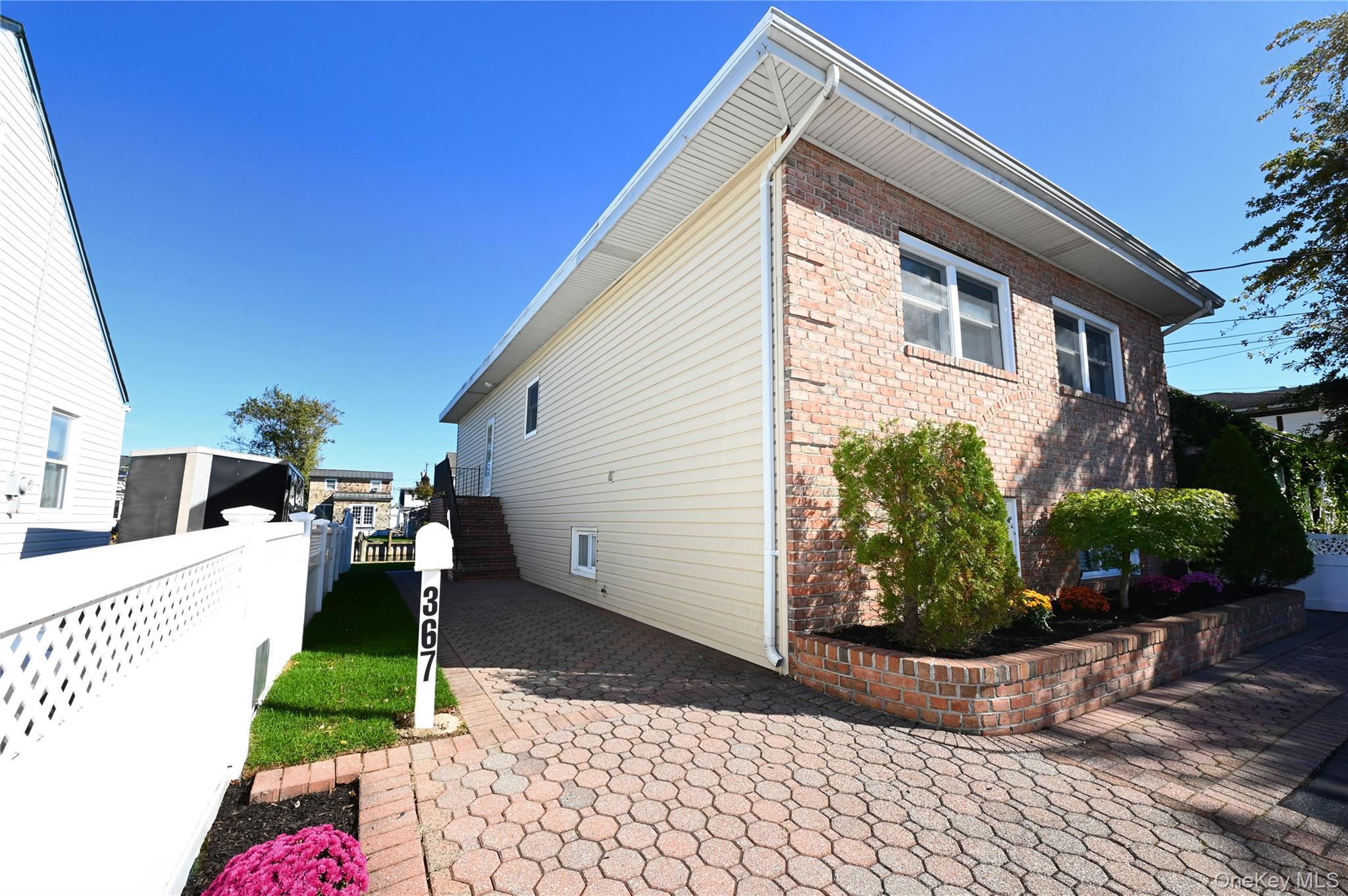 367 West Drive thumbnail 5