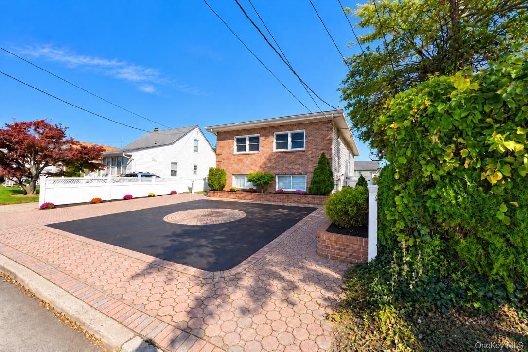 367 West Drive thumbnail 4