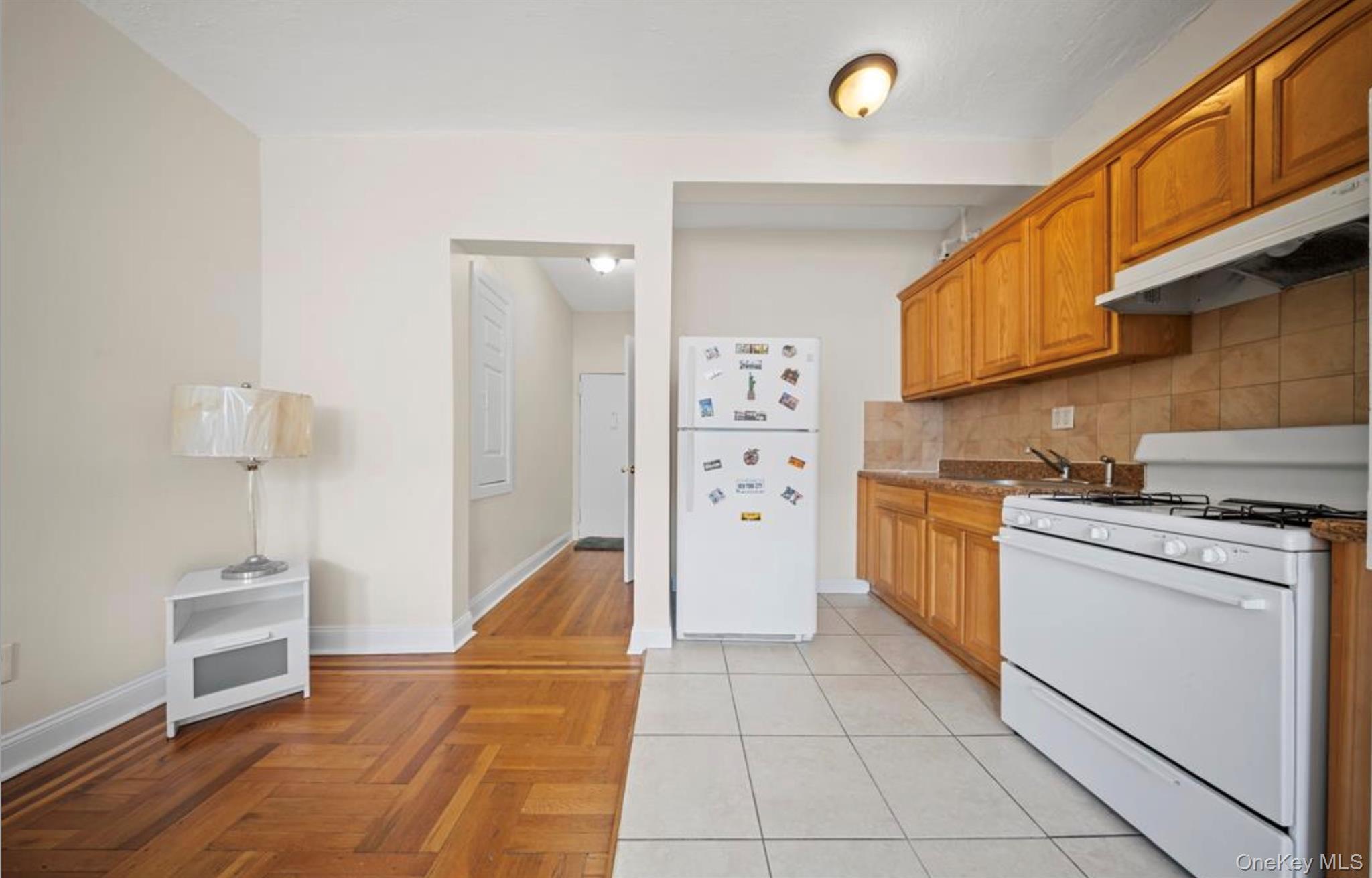 1372 Shakespeare Avenue Unit: 4D thumbnail 7