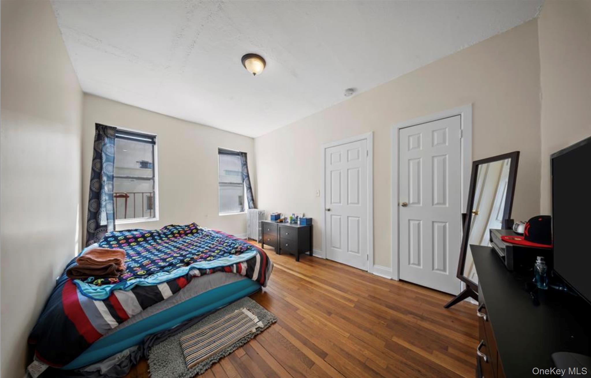 1372 Shakespeare Avenue Unit: 4D thumbnail 9