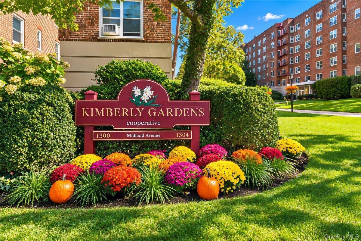 1300 Midland Avenue Unit: C26, Yonkers