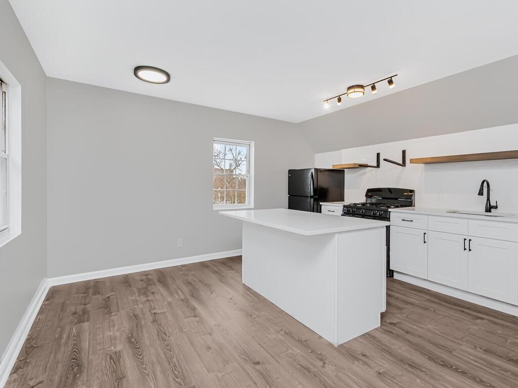 2864 Lamport Place Unit: 3 photo 1