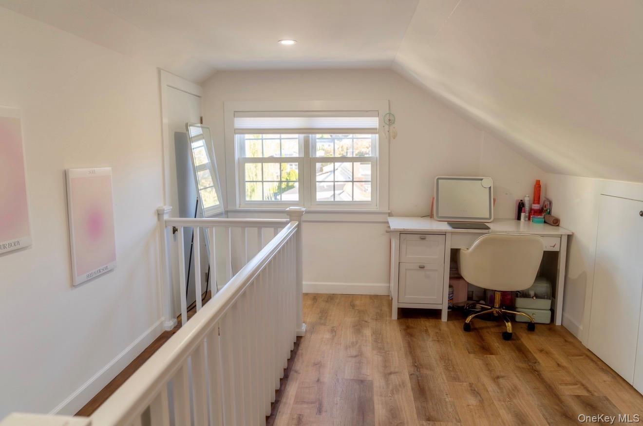 437 Third Avenue thumbnail 16
