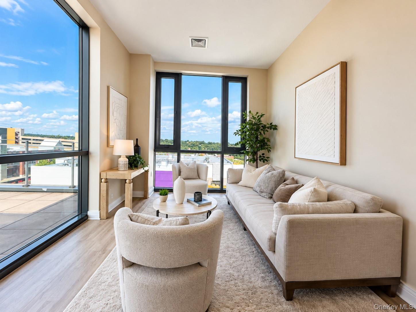 701 Ridge Hill Boulevard Unit: PHI, Yonkers