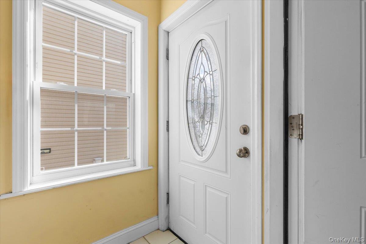 547 S 11th Avenue thumbnail 3