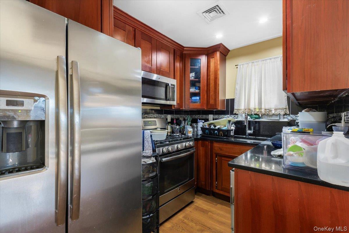 547 S 11th Avenue thumbnail 17