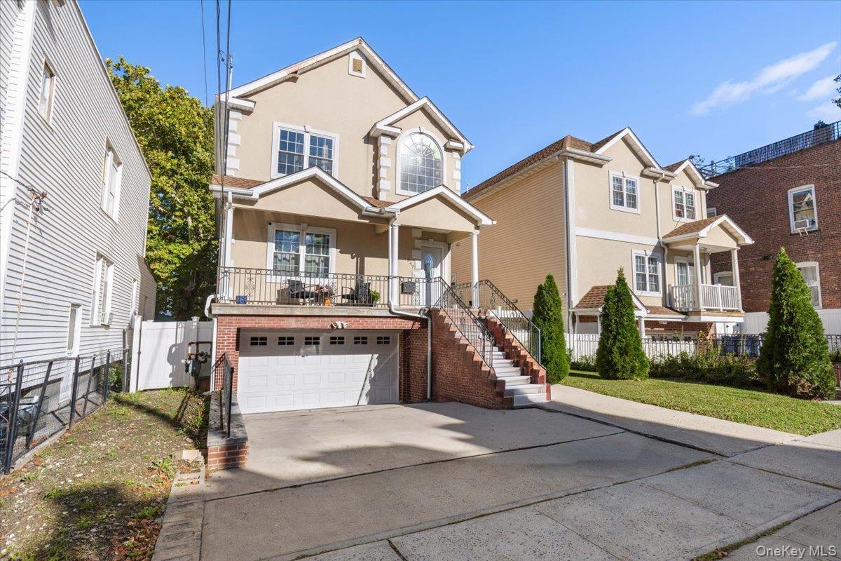 547 S 11th Avenue thumbnail 2
