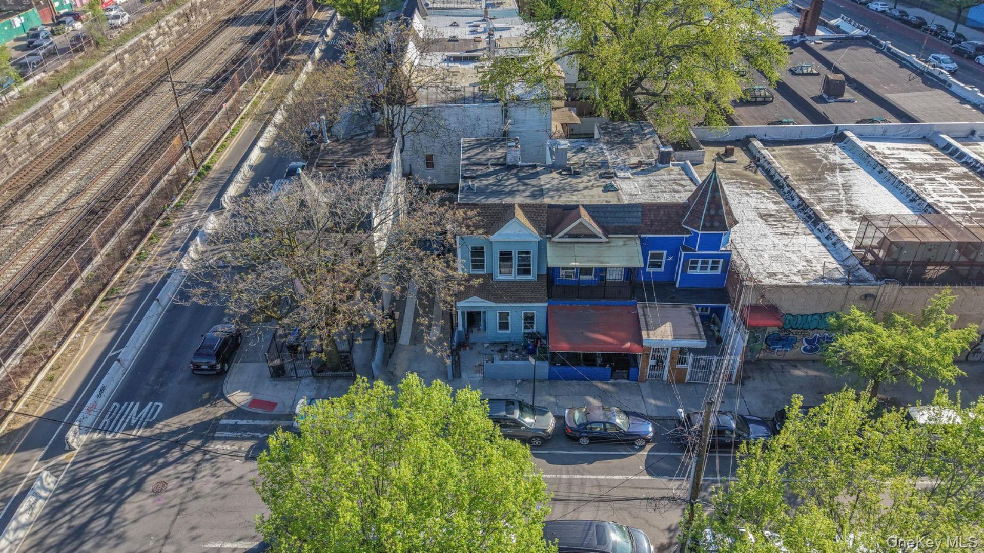 416 E 182nd Street thumbnail 5