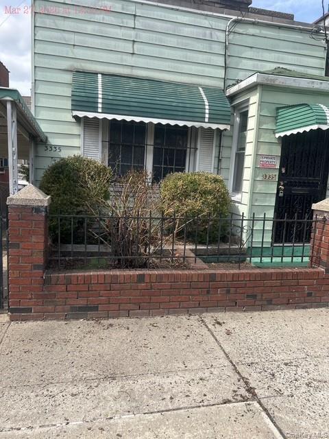 3335 Hone Avenue photo 1
