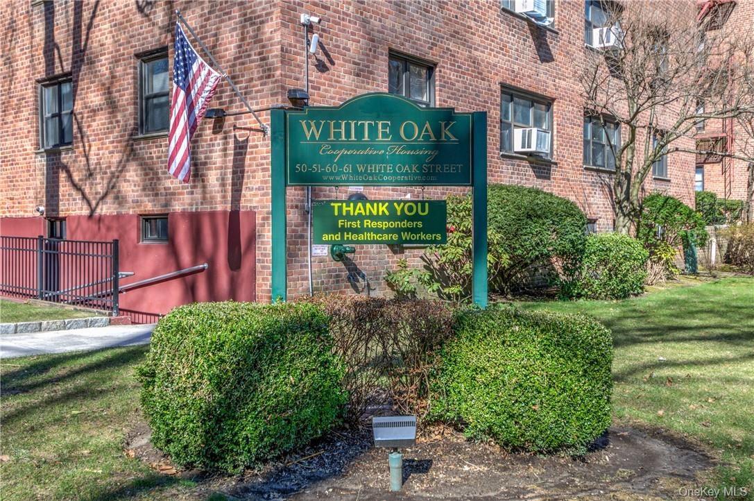 50 White Oak Street Unit: 3G, New Rochelle