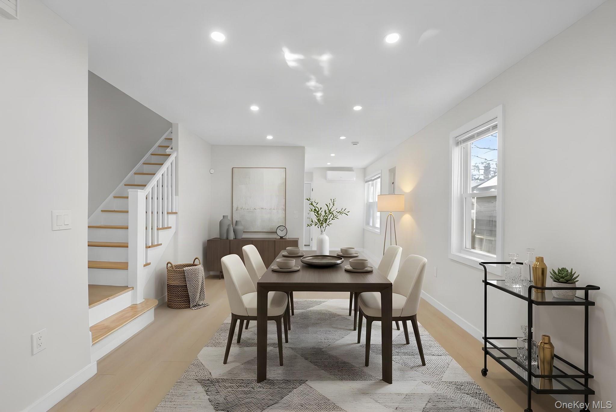 3050 Harding Avenue thumbnail 2