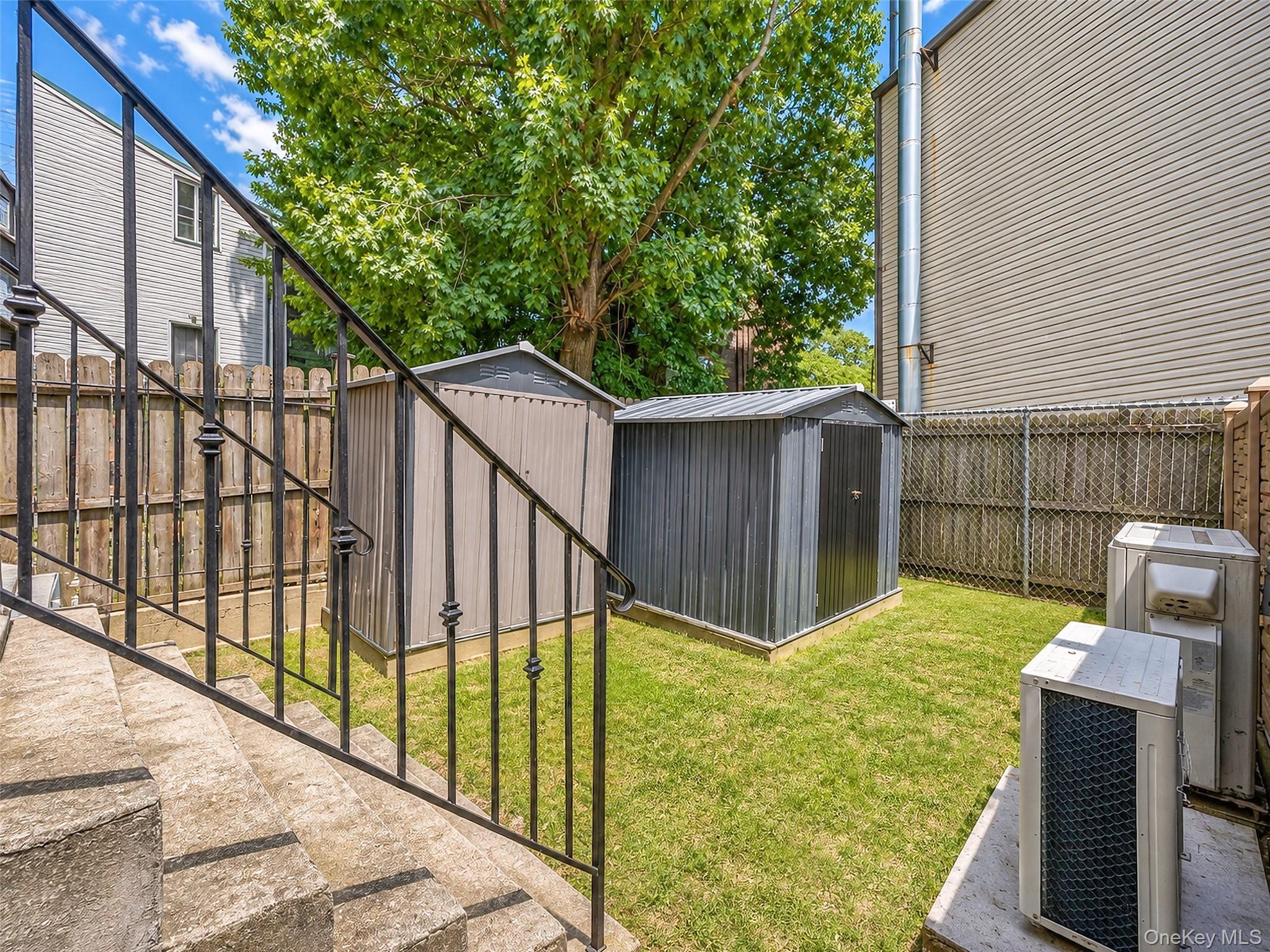 789 E 169th Street thumbnail 19