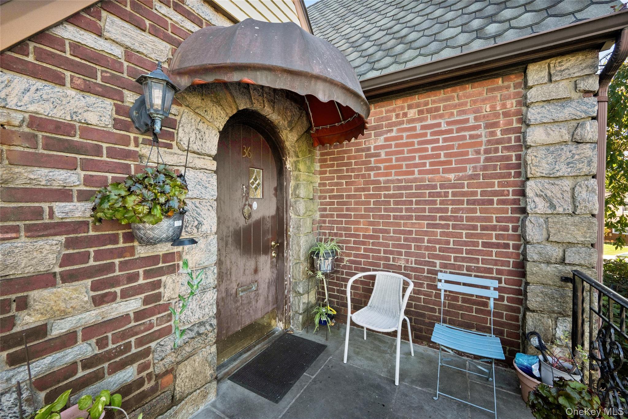 36 Hayward Street thumbnail 3
