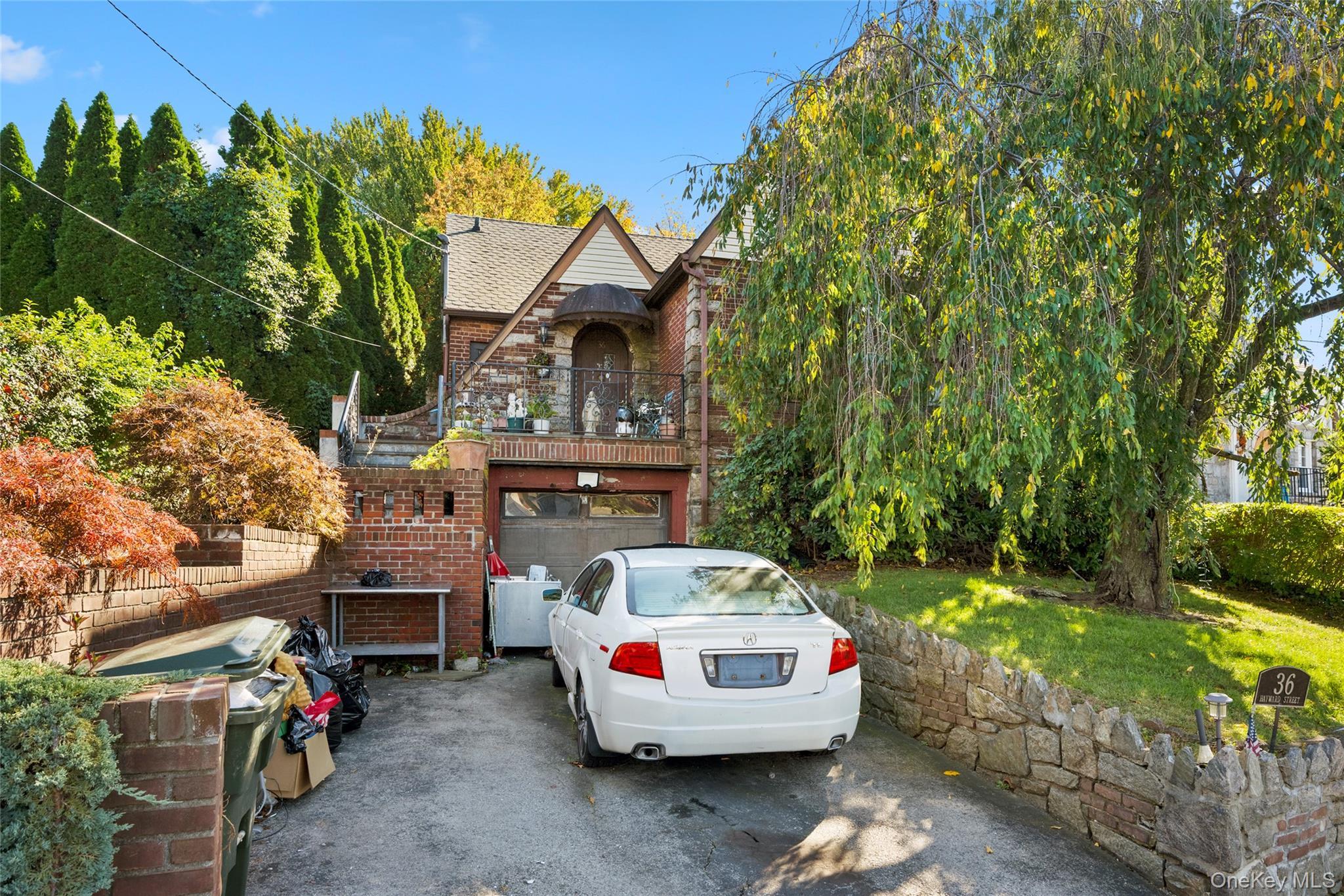 36 Hayward Street, Yonkers