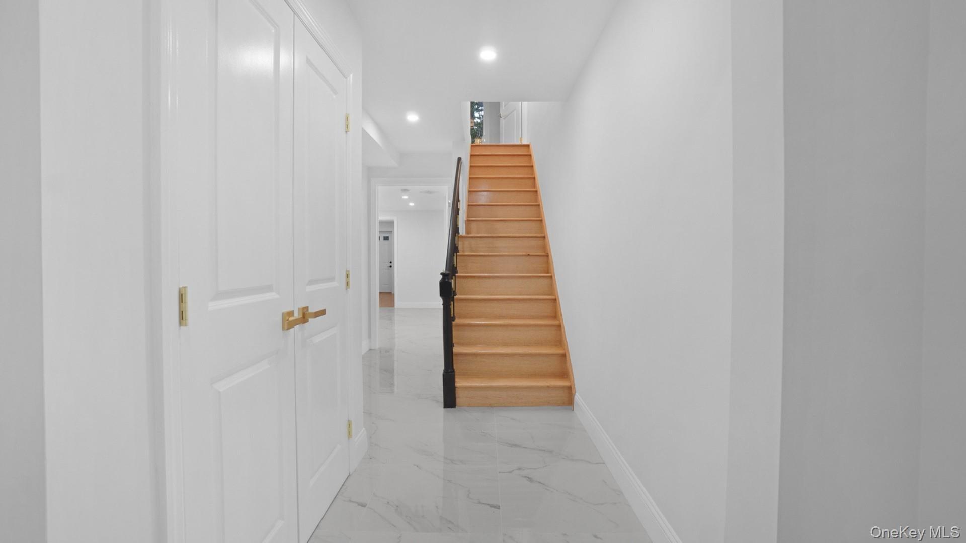 263 Quincy Avenue thumbnail 12