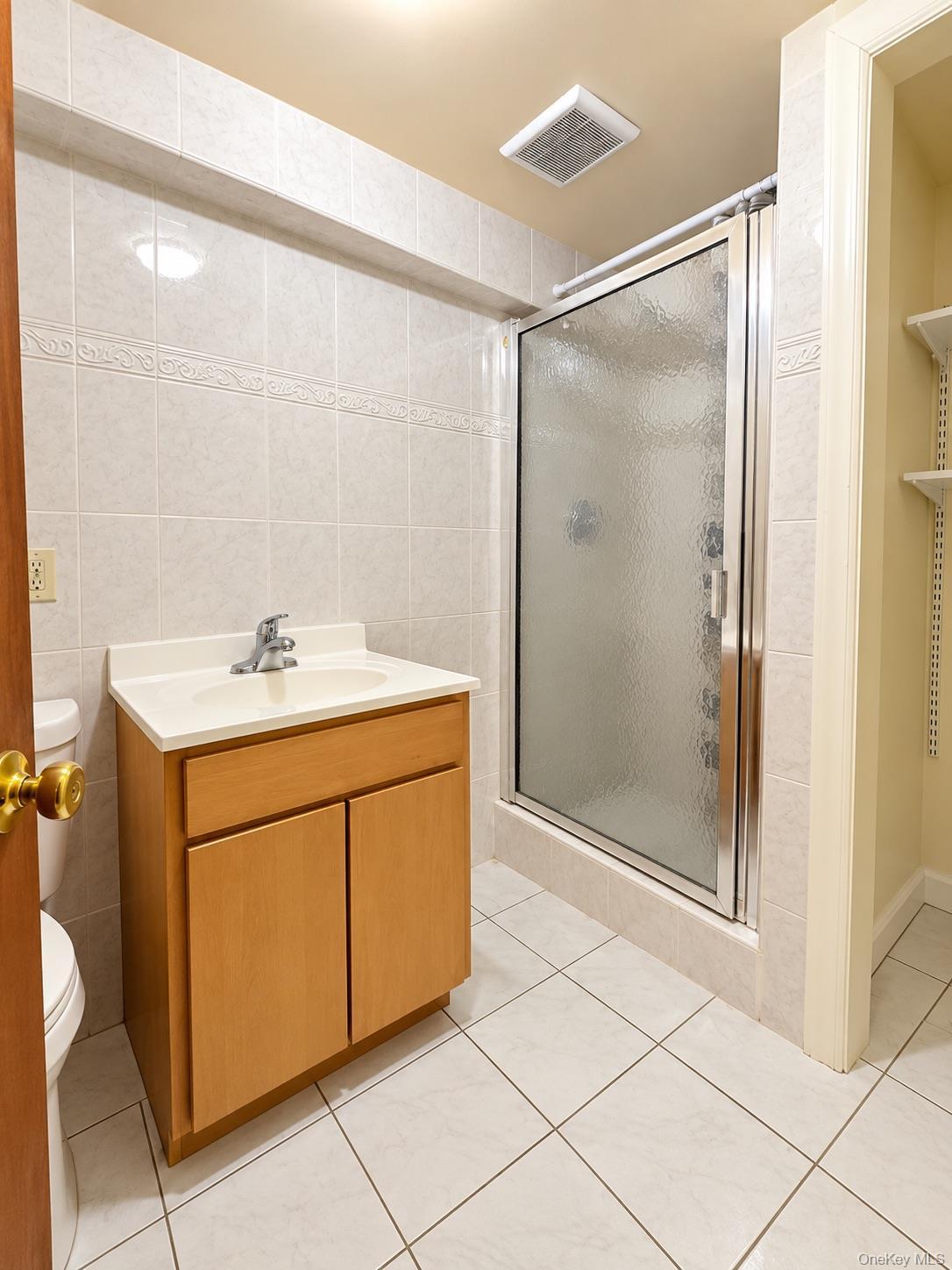 4070 Bruner Avenue thumbnail 13