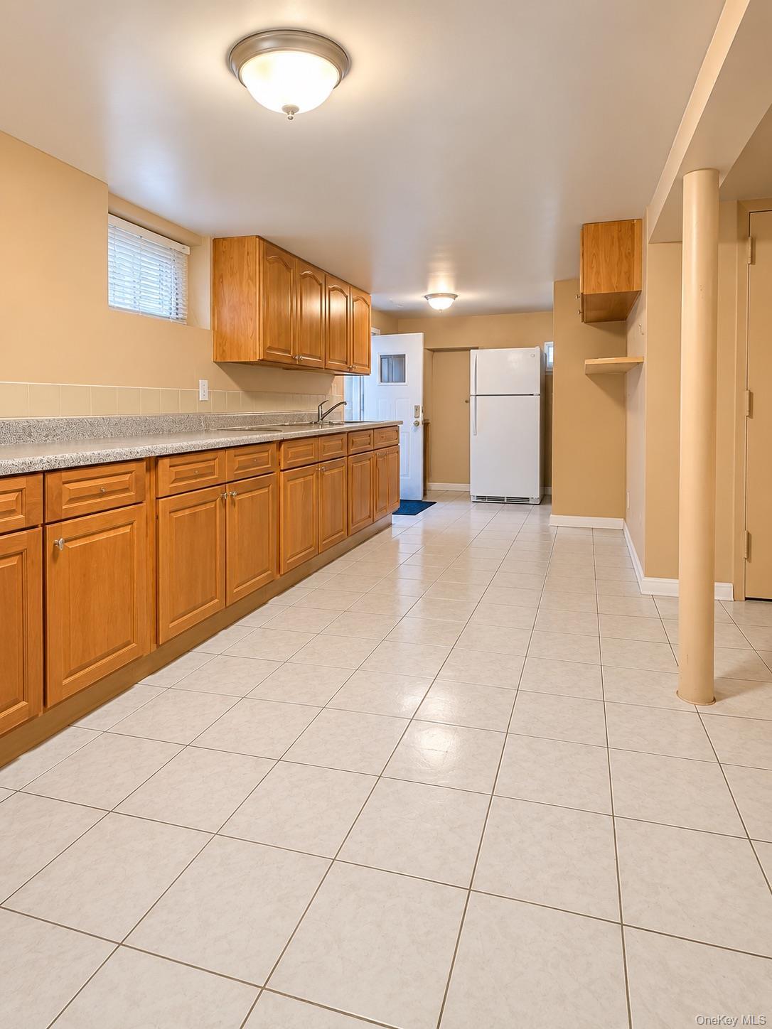 4070 Bruner Avenue thumbnail 15