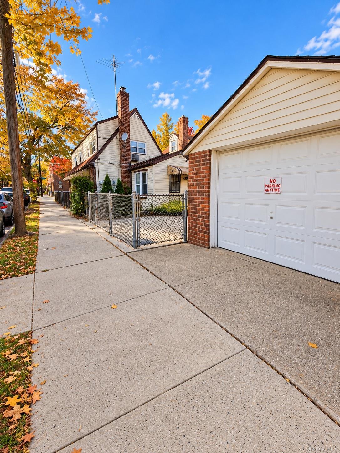 4070 Bruner Avenue thumbnail 17