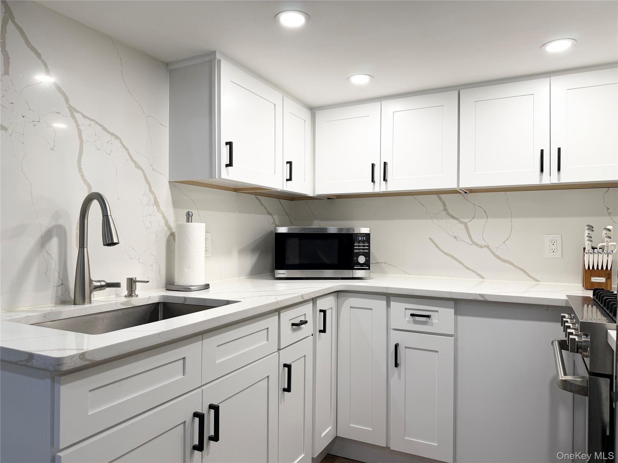 675 Pelham Road Unit: F17 thumbnail 2