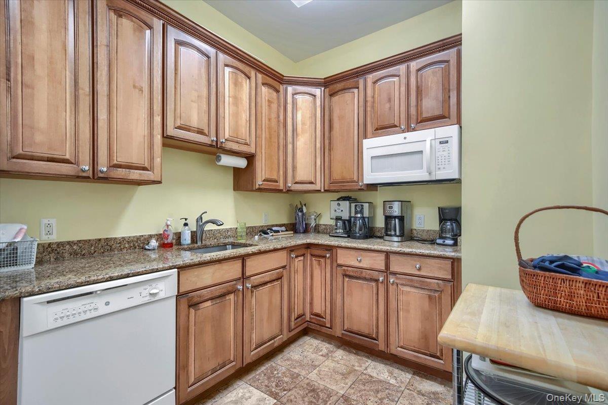28 N De Baun Avenue Unit: 304 thumbnail 35