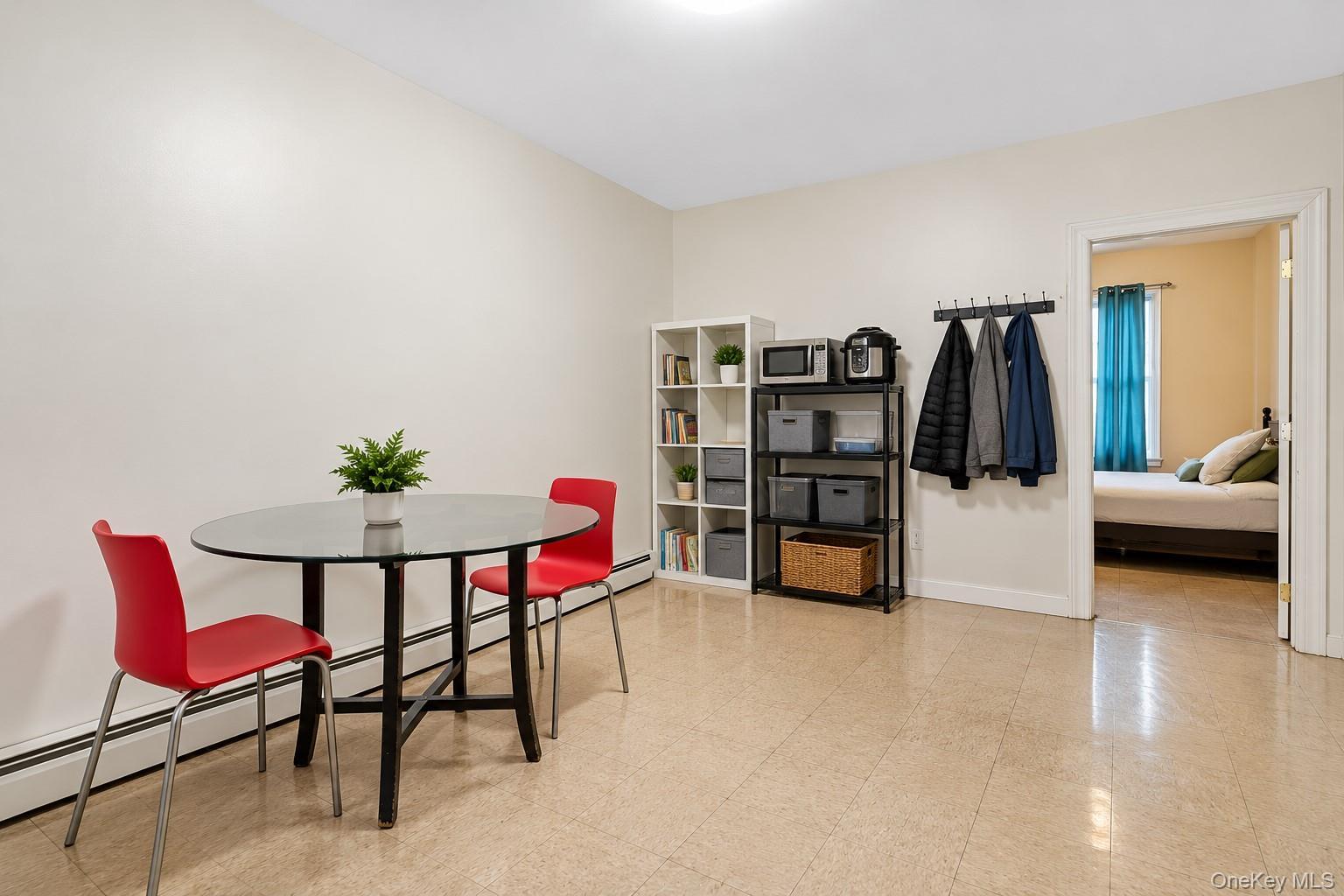 309 Bedford Park Boulevard thumbnail 14
