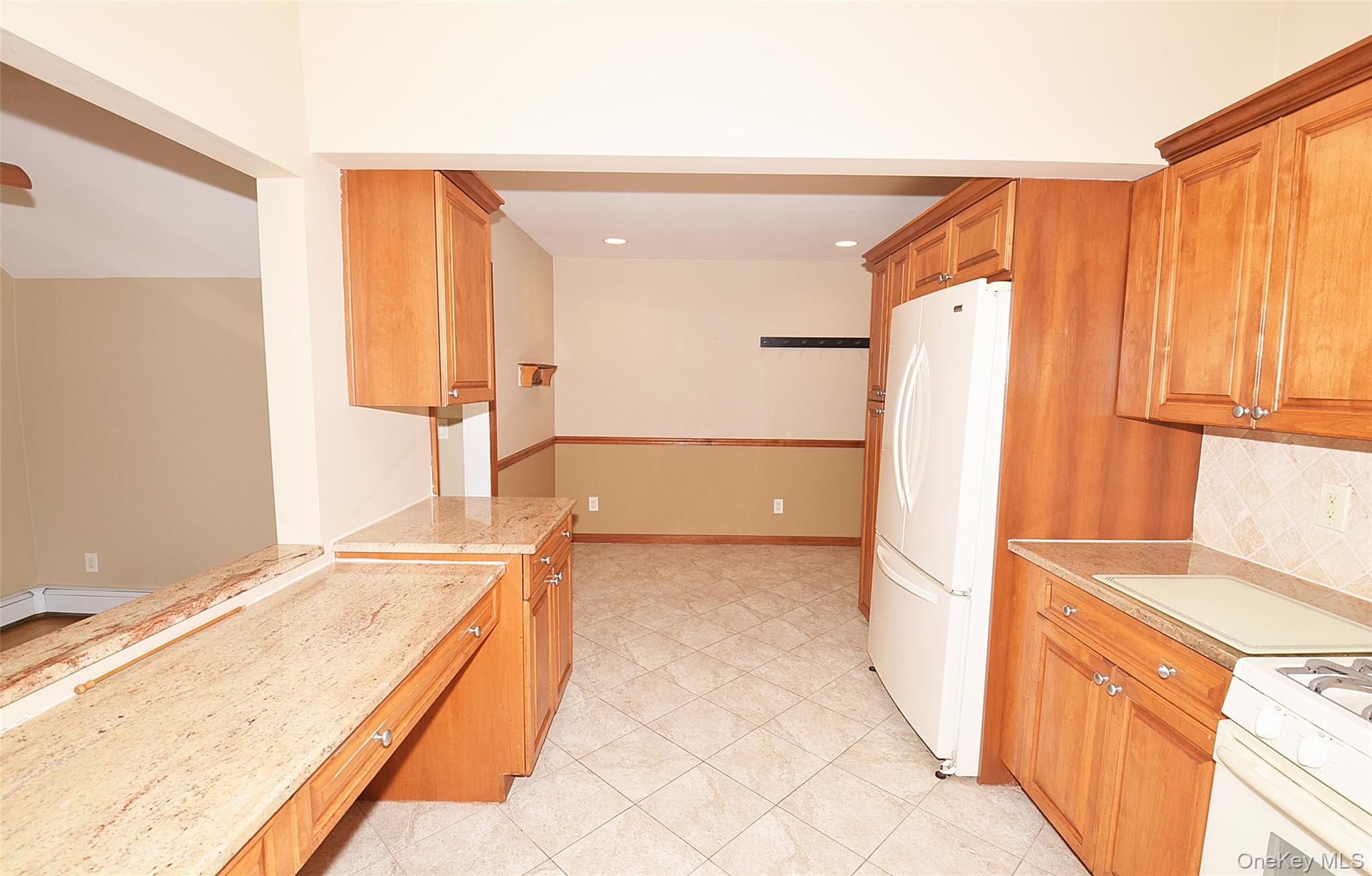 95 Krug Place thumbnail 15