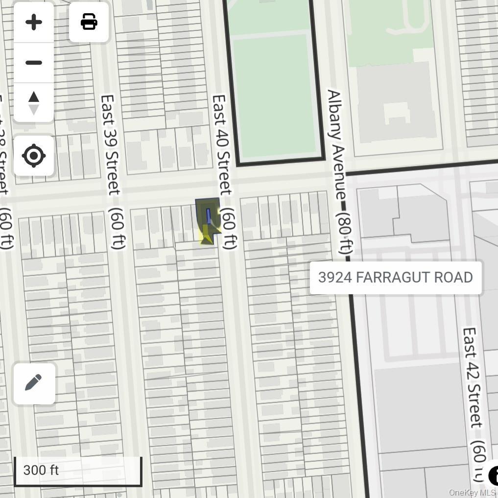 3924 Farragut Road thumbnail 5