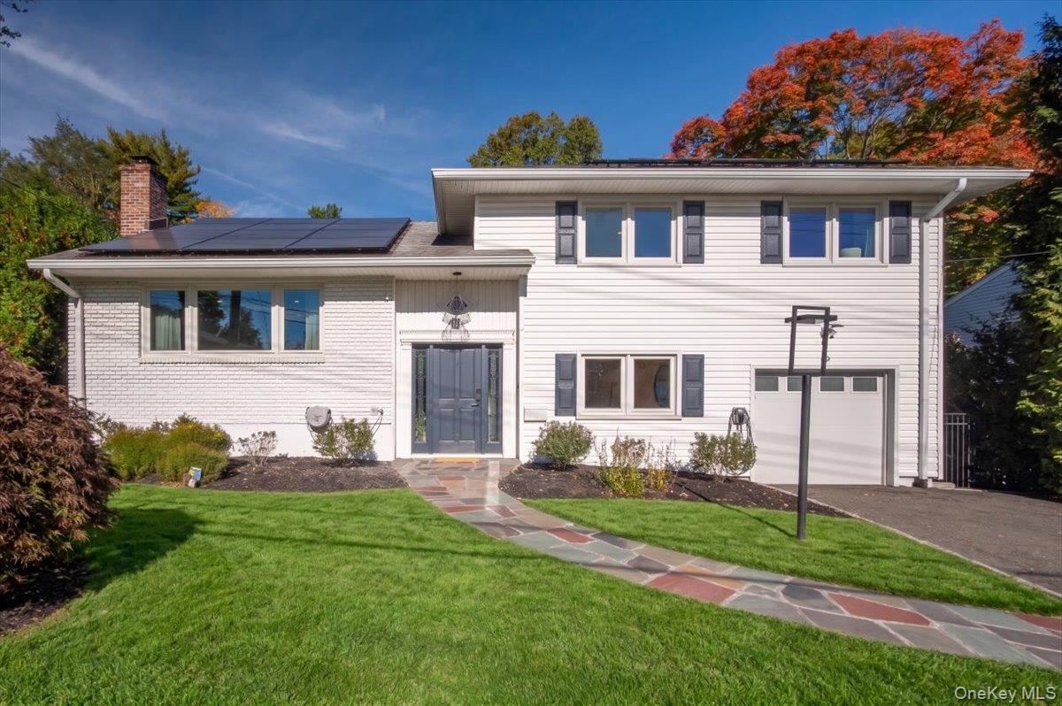 59 Rutledge Road, New Rochelle