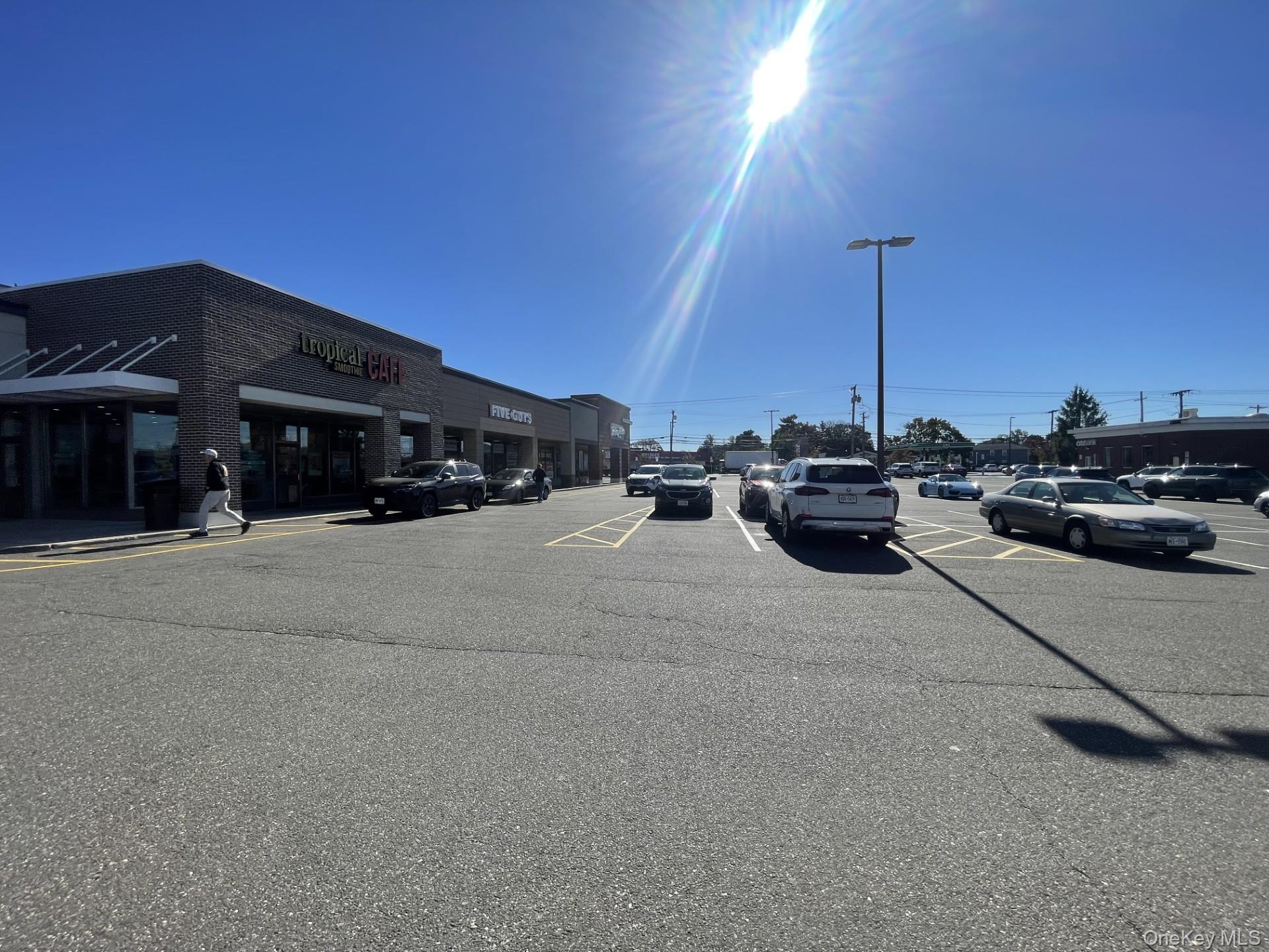2335 Jericho Turnpike thumbnail 2