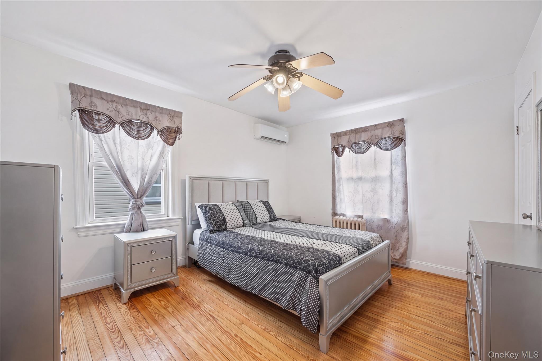 432 Bedford Avenue thumbnail 14