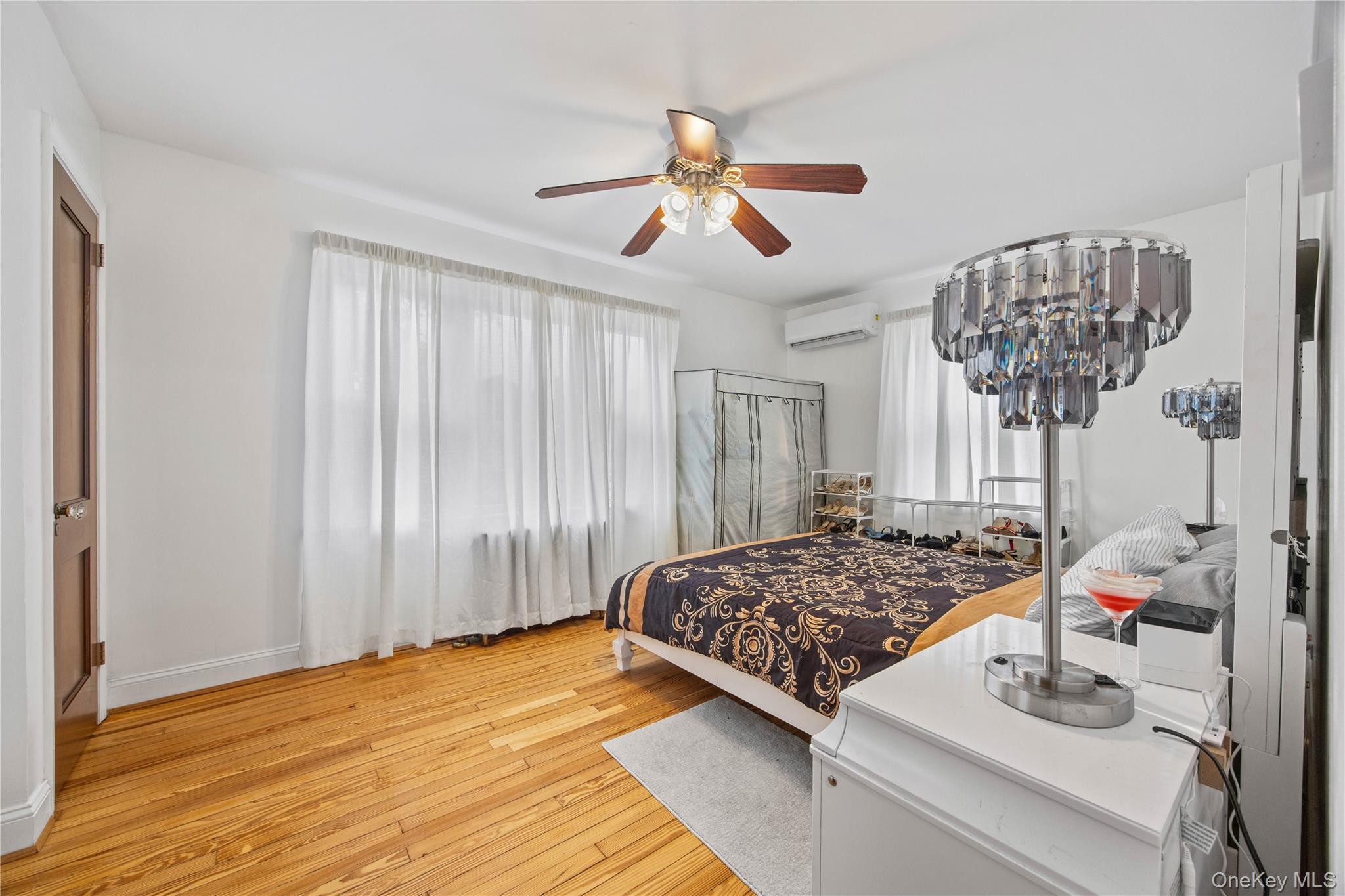 432 Bedford Avenue thumbnail 17
